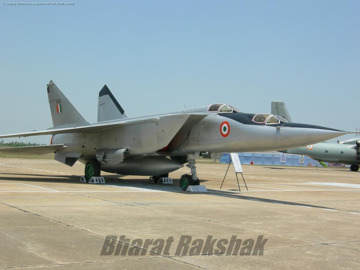Two-Seater MiG-25 on the ground