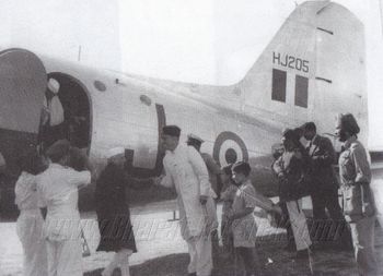 HJ205 with Pandit Nehru